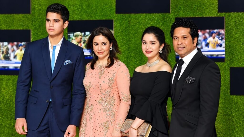 Sachin Tendulkar Family: Wife Anjali, Son Arjun & Daughter Sara